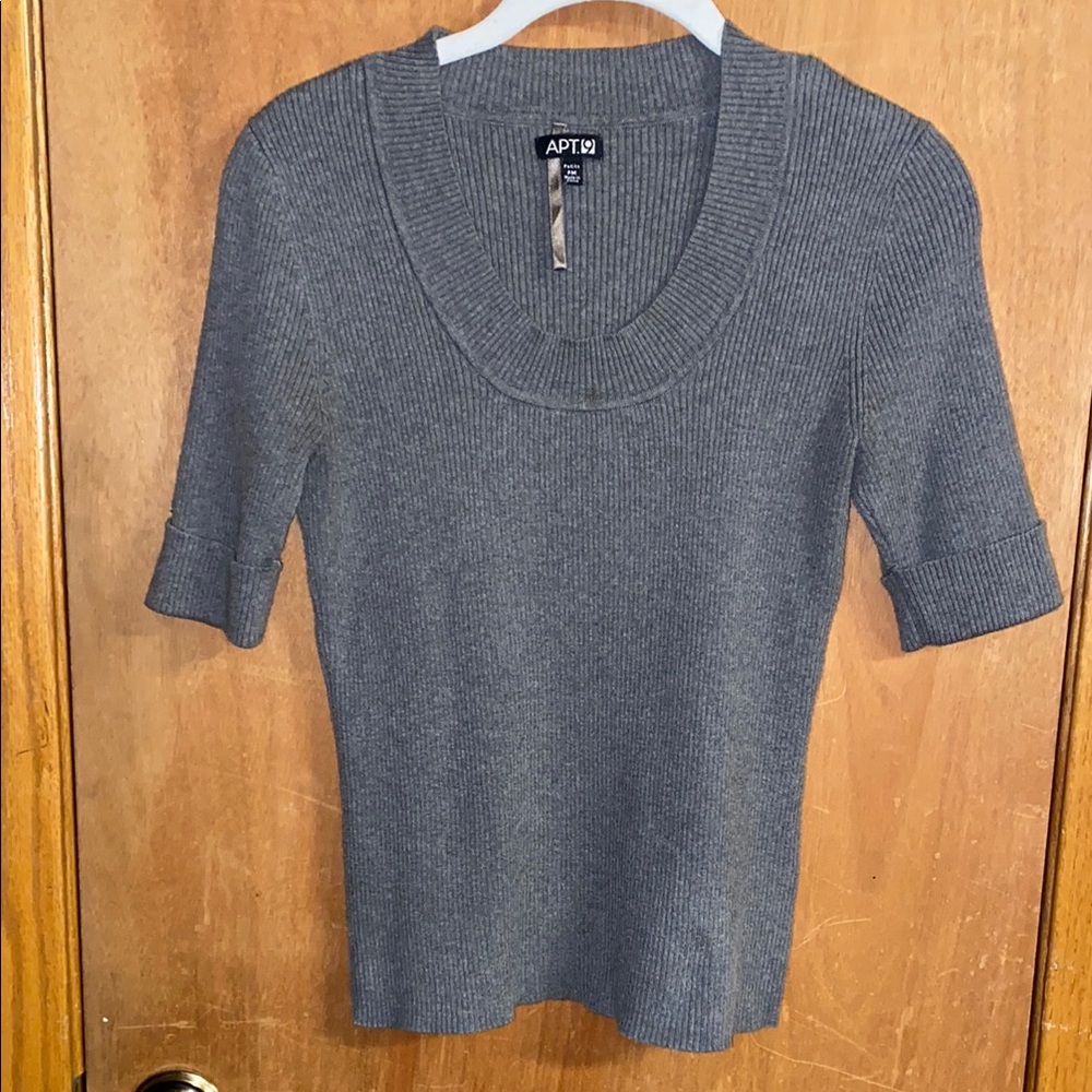 APT. 9 Charcoal Ribbed Knit Top